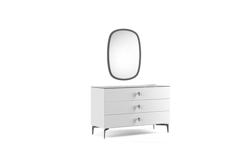 Cómoda y cómoda blanca Lazio